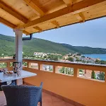 Apartment Ivo *
